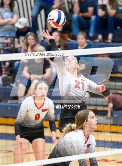 Thumbnail 3 in St. David vs Mogollon (AIA 1A State Finals) photogallery.