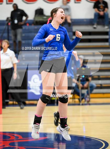 Thumbnail 3 in St. David vs Mogollon (AIA 1A State Finals) photogallery.