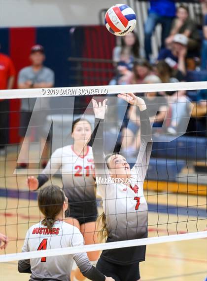 Thumbnail 1 in St. David vs Mogollon (AIA 1A State Finals) photogallery.