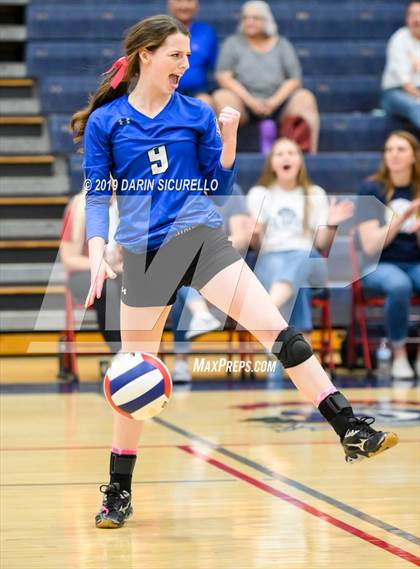 Thumbnail 1 in St. David vs Mogollon (AIA 1A State Finals) photogallery.