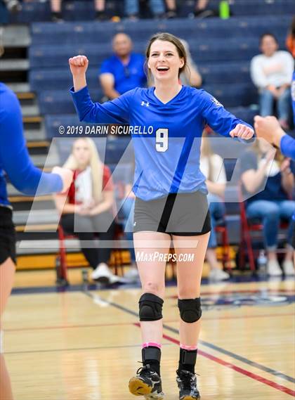 Thumbnail 1 in St. David vs Mogollon (AIA 1A State Finals) photogallery.