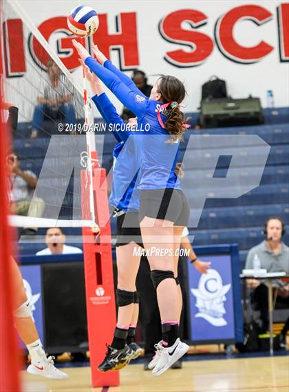 Thumbnail 3 in St. David vs Mogollon (AIA 1A State Finals) photogallery.
