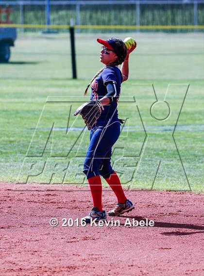 Thumbnail 2 in Maryvale vs Coronado (Apollo Cool Nites Tournament) photogallery.