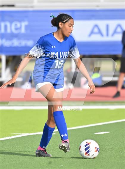 Thumbnail 3 in Xavier College Prep vs. Hamilton (AIA 6A Final) photogallery.