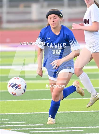 Thumbnail 3 in Xavier College Prep vs. Hamilton (AIA 6A Final) photogallery.