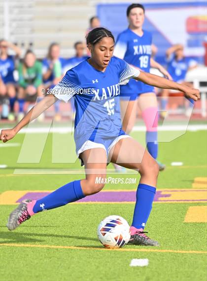 Thumbnail 3 in Xavier College Prep vs. Hamilton (AIA 6A Final) photogallery.