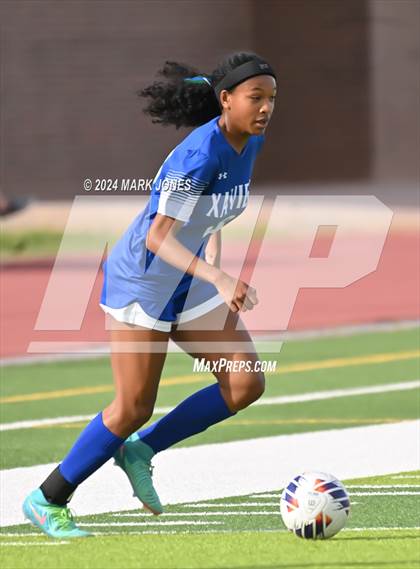Thumbnail 2 in Xavier College Prep vs. Hamilton (AIA 6A Final) photogallery.