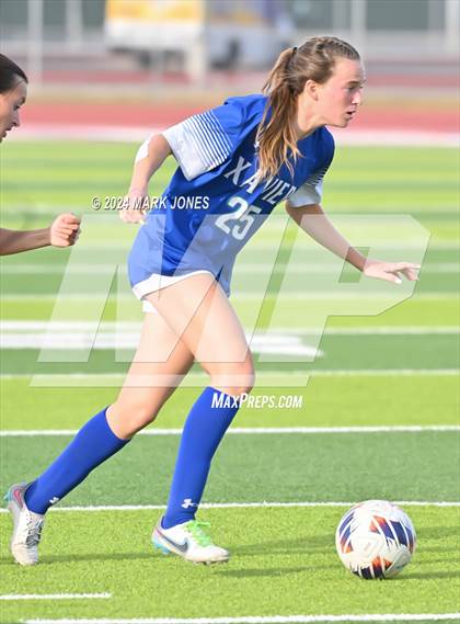 Thumbnail 3 in Xavier College Prep vs. Hamilton (AIA 6A Final) photogallery.