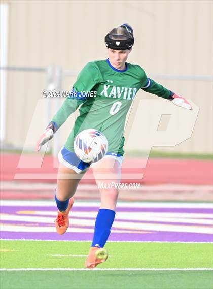 Thumbnail 3 in Xavier College Prep vs. Hamilton (AIA 6A Final) photogallery.
