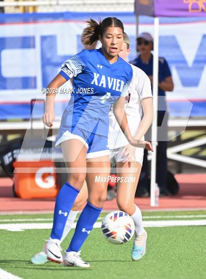Thumbnail 3 in Xavier College Prep vs. Hamilton (AIA 6A Final) photogallery.