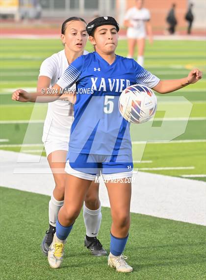Thumbnail 2 in Xavier College Prep vs. Hamilton (AIA 6A Final) photogallery.