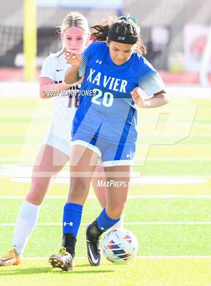 Thumbnail 3 in Xavier College Prep vs. Hamilton (AIA 6A Final) photogallery.