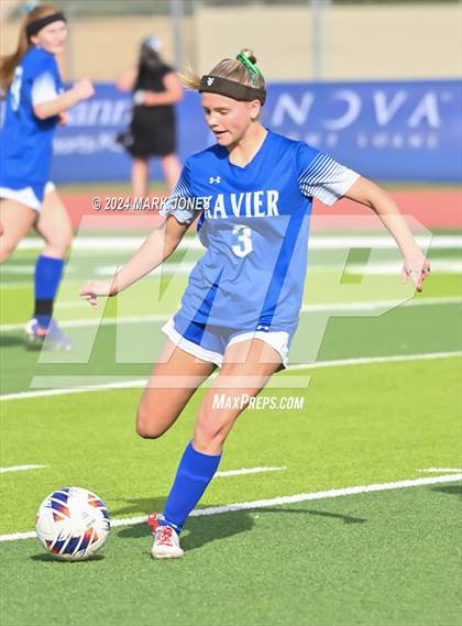 Thumbnail 3 in Xavier College Prep vs. Hamilton (AIA 6A Final) photogallery.
