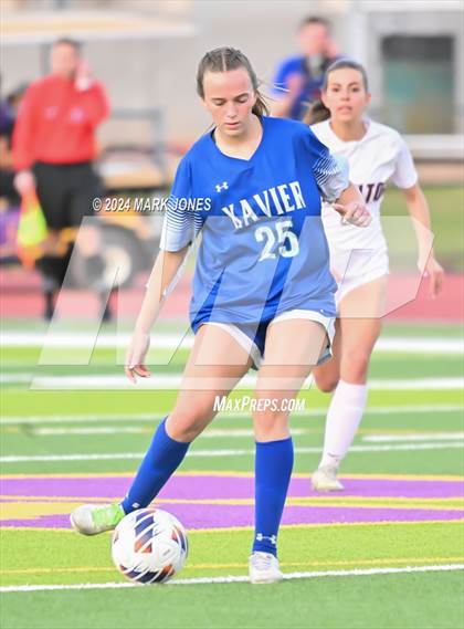 Thumbnail 3 in Xavier College Prep vs. Hamilton (AIA 6A Final) photogallery.