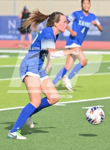 Thumbnail 2 in Xavier College Prep vs. Hamilton (AIA 6A Final) photogallery.