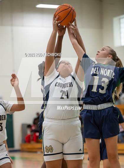Thumbnail 1 in Del Norte vs. Mater Dei Catholic (MLK Showcase) photogallery.