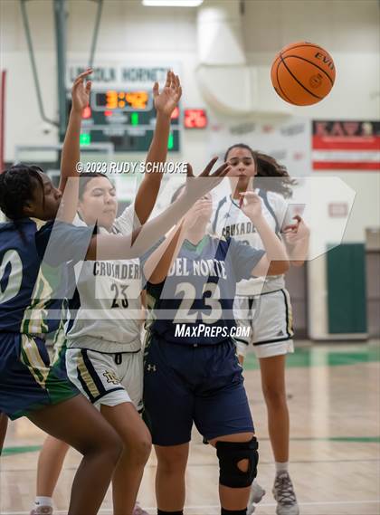 Thumbnail 3 in Del Norte vs. Mater Dei Catholic (MLK Showcase) photogallery.