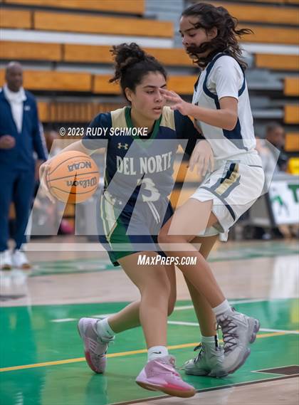 Thumbnail 1 in Del Norte vs. Mater Dei Catholic (MLK Showcase) photogallery.