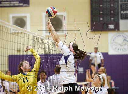Thumbnail 1 in Boerne vs. Blanco  photogallery.