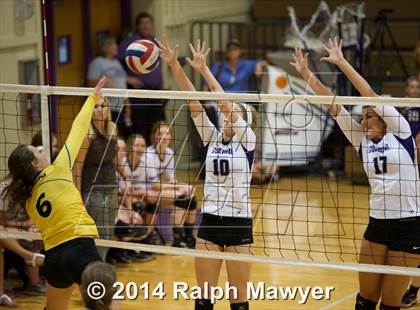 Thumbnail 2 in Boerne vs. Blanco  photogallery.