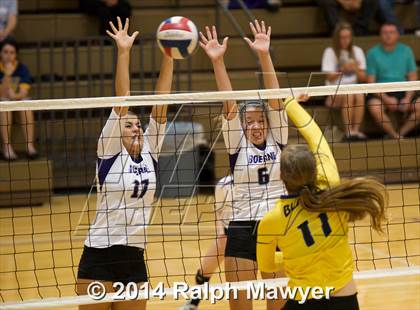 Thumbnail 1 in Boerne vs. Blanco  photogallery.