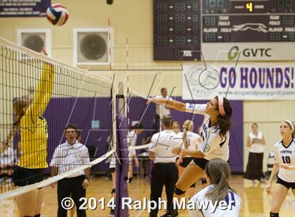 Thumbnail 1 in Boerne vs. Blanco  photogallery.