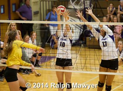 Thumbnail 1 in Boerne vs. Blanco  photogallery.