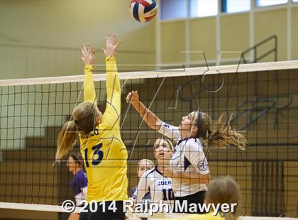 Thumbnail 3 in Boerne vs. Blanco  photogallery.