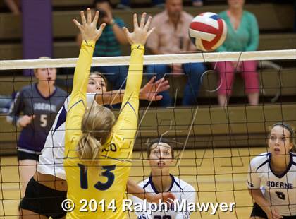 Thumbnail 2 in Boerne vs. Blanco  photogallery.
