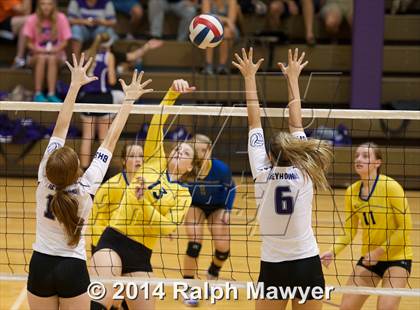 Thumbnail 2 in Boerne vs. Blanco  photogallery.