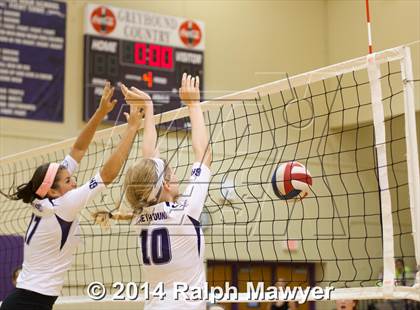 Thumbnail 3 in Boerne vs. Blanco  photogallery.