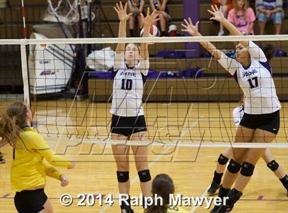 Thumbnail 1 in Boerne vs. Blanco  photogallery.