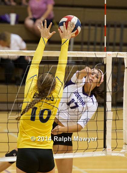 Thumbnail 3 in Boerne vs. Blanco  photogallery.