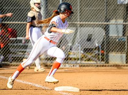 Thumbnail 2 in Foothill vs. Huntington Beach photogallery.