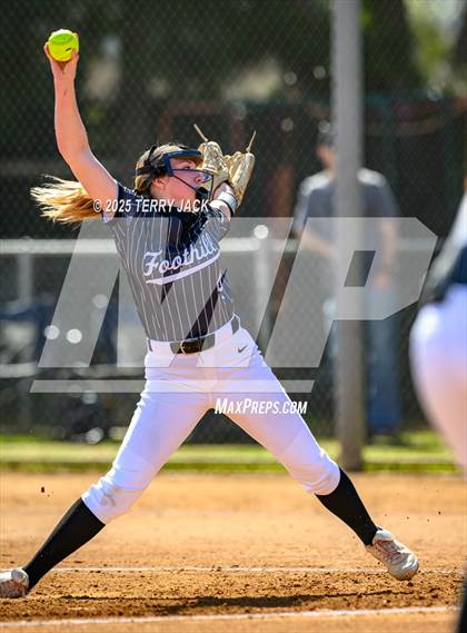 Thumbnail 1 in Foothill vs. Huntington Beach photogallery.