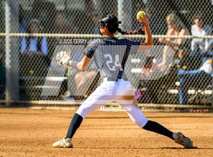 Thumbnail 3 in Foothill vs. Huntington Beach photogallery.