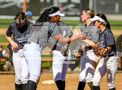 Thumbnail 2 in Foothill vs. Huntington Beach photogallery.