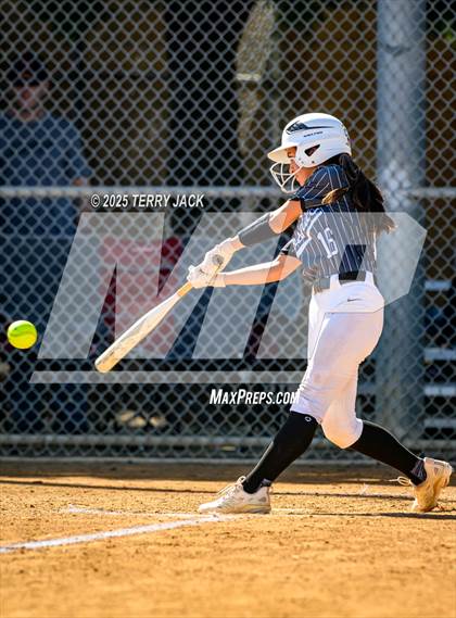 Thumbnail 2 in Foothill vs. Huntington Beach photogallery.