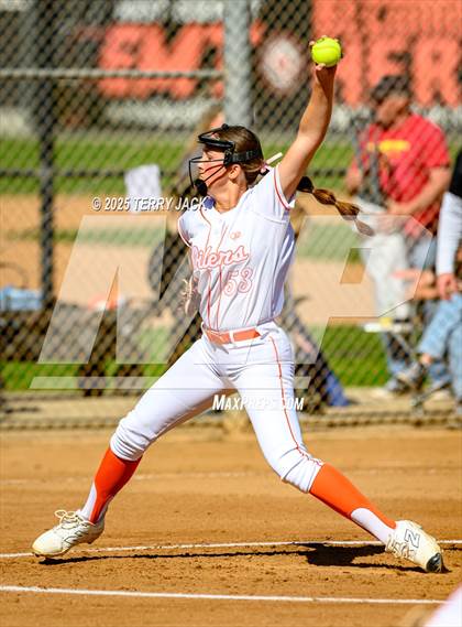 Thumbnail 3 in Foothill vs. Huntington Beach photogallery.