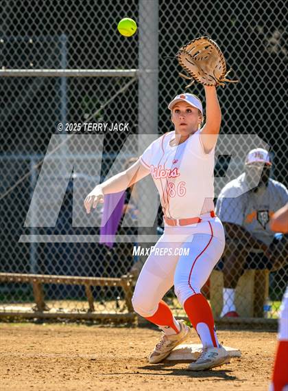 Thumbnail 1 in Foothill vs. Huntington Beach photogallery.
