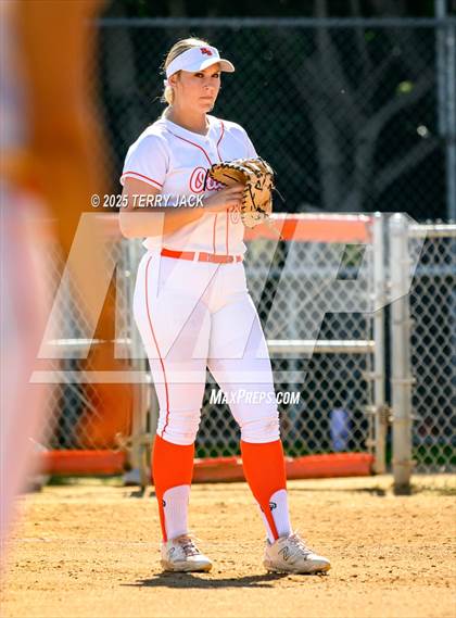 Thumbnail 3 in Foothill vs. Huntington Beach photogallery.