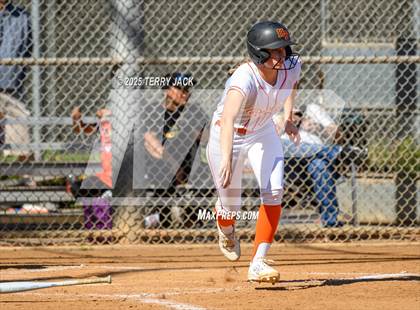 Thumbnail 3 in Foothill vs. Huntington Beach photogallery.