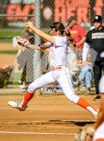 Thumbnail 1 in Foothill vs. Huntington Beach photogallery.