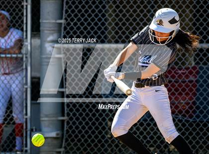 Thumbnail 3 in Foothill vs. Huntington Beach photogallery.