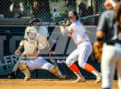 Thumbnail 1 in Foothill vs. Huntington Beach photogallery.