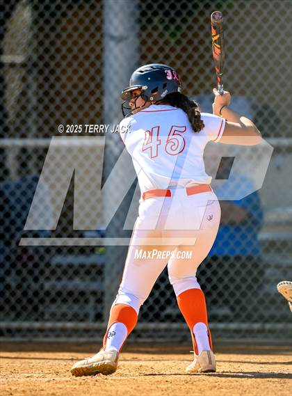 Thumbnail 3 in Foothill vs. Huntington Beach photogallery.