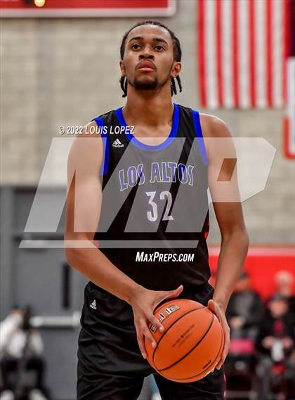 Thumbnail 2 in Mater Dei vs. Los Altos photogallery.