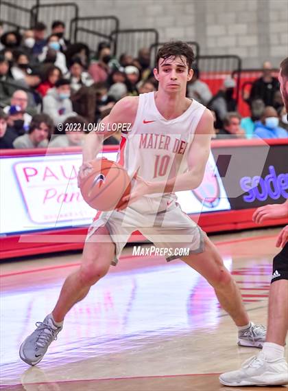 Thumbnail 1 in Mater Dei vs. Los Altos photogallery.