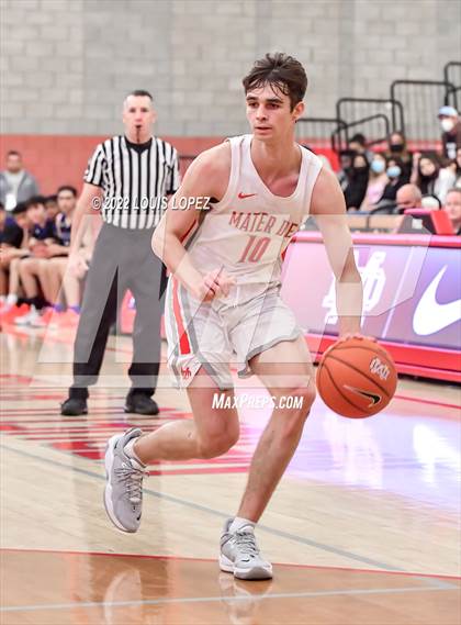 Thumbnail 2 in Mater Dei vs. Los Altos photogallery.
