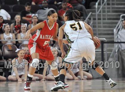 Thumbnail 2 in Brea Olinda vs. Mater Dei (CIF SoCal D2 Final) photogallery.